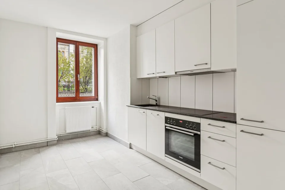 Appartement 3 pièces lumineux à La Chaux-de-Fonds, complètement rénové