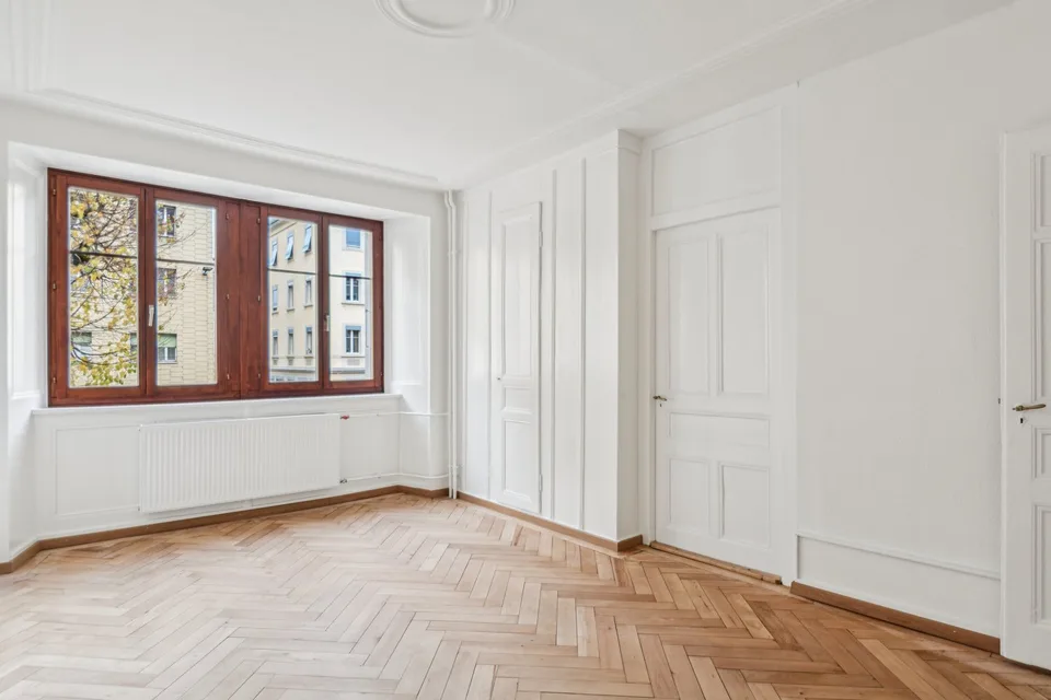 Appartement 3 pièces lumineux à La Chaux-de-Fonds, complètement rénové