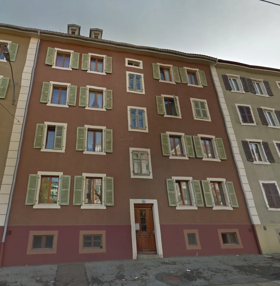 Appartement 3 pièces lumineux à La Chaux-de-Fonds, complètement rénové