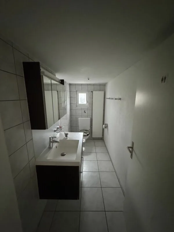 3 Room Old Building Apartment