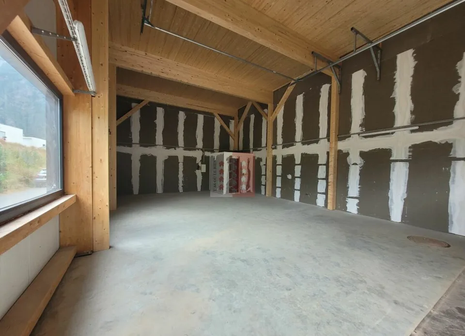 Halle de stockage disponible dès le 1er août 2026