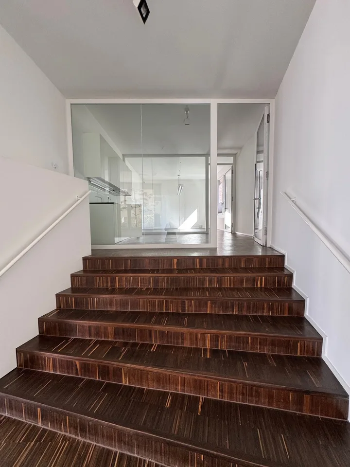 Spazio commerciale attraente in una posizione centrale a Basilea, 165 m² disponibile immediatamente – foto 7 di 7