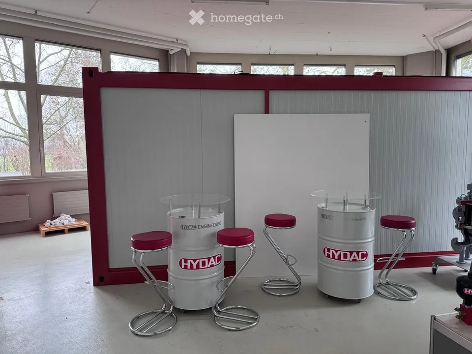 Espace commercial flexible au 11 Allmendstrasse à Steinhausen
