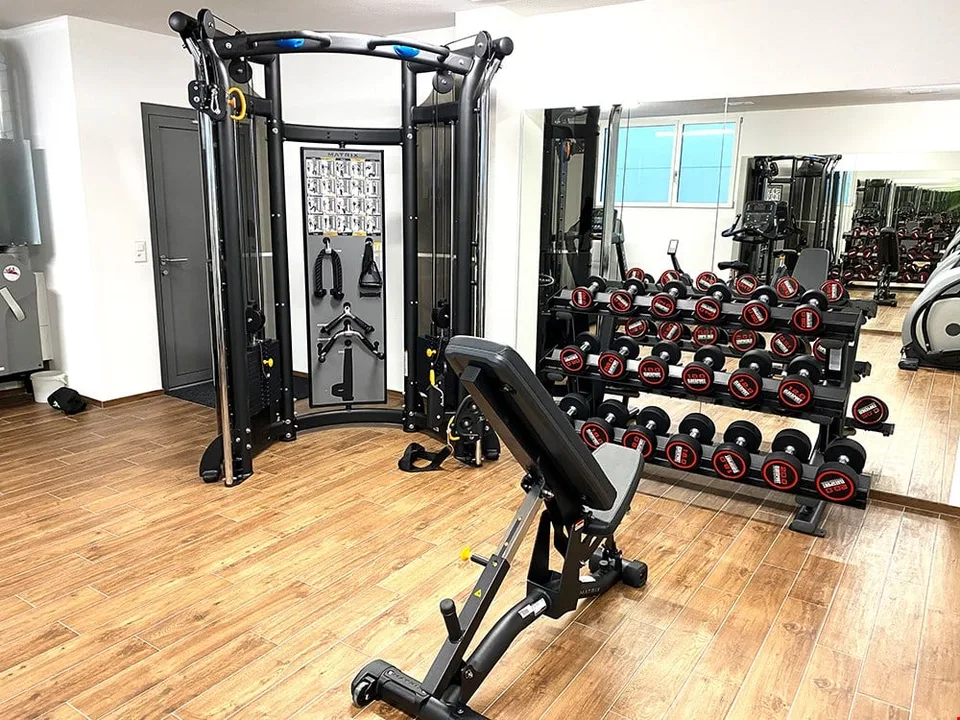 Möbliertes Studio mit Fitness & Wellnessraum & Pool kostenlos dazu