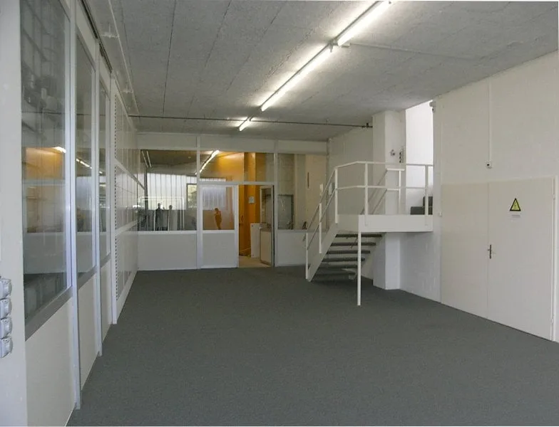 590 m2 Gewerbefläche: Vielseitig, zentral, günstig – Foto 8 von 10