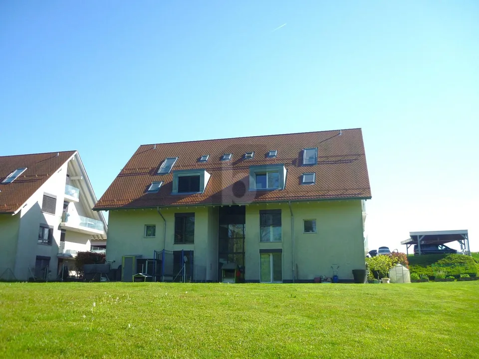 MODERNE, SPACIEUX, ET EN BORDURE DE NATURE !
