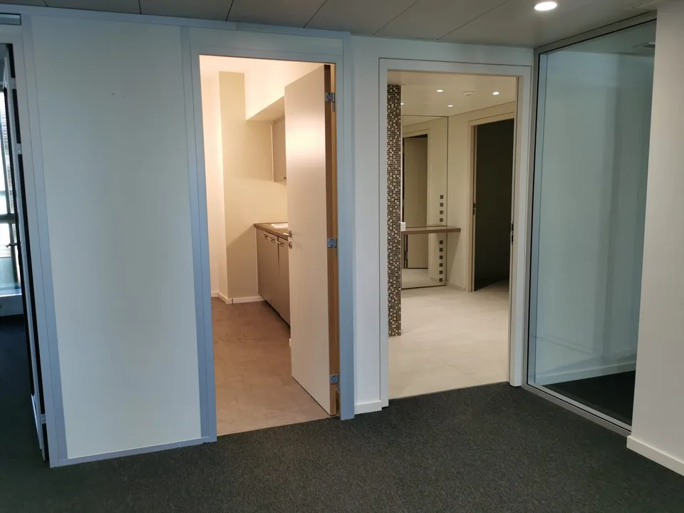 Büroflächen von 135 m2 zur Miete am Place de la Fusterie in Genf