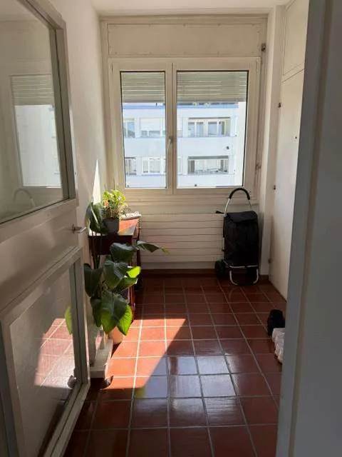 Appartement spacieux et lumineux de 2.5 pièces