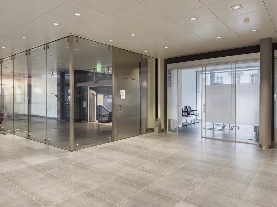 Repräsentative Retail- und Bürofläche direkt beim Bahnhof Winterthur – Foto 9 von 30
