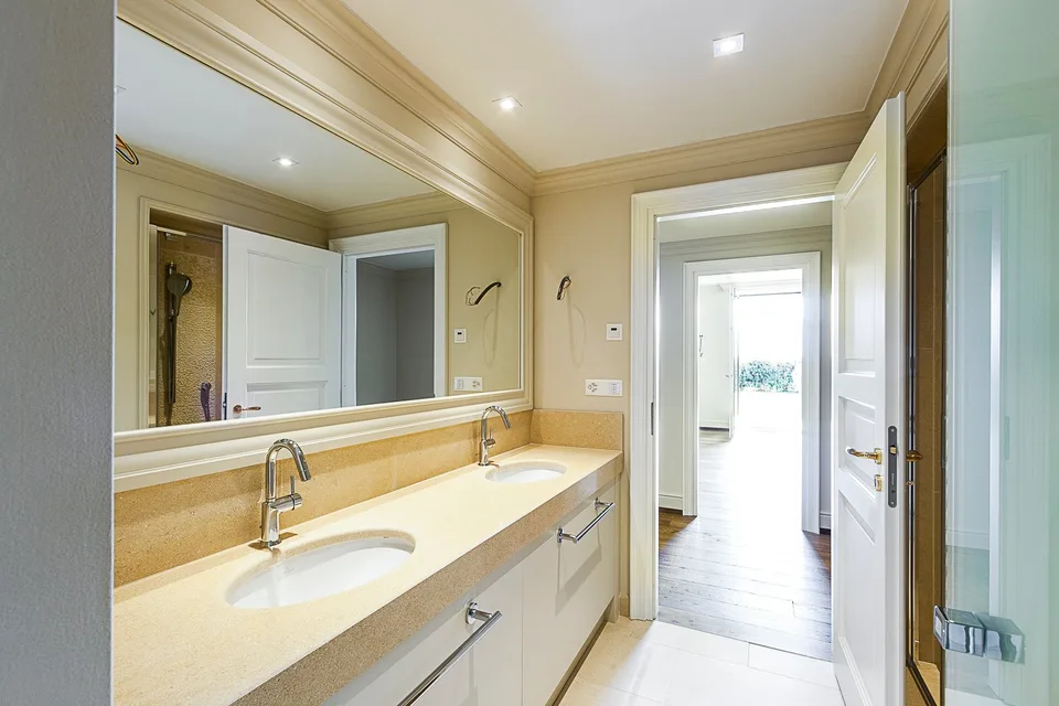 COLLINA D'ORO - AFFITTASI INCANTEVOLE APPARTAMENTO CON GIARDINO PRIVATO (rif. 002) – foto 8 di 19