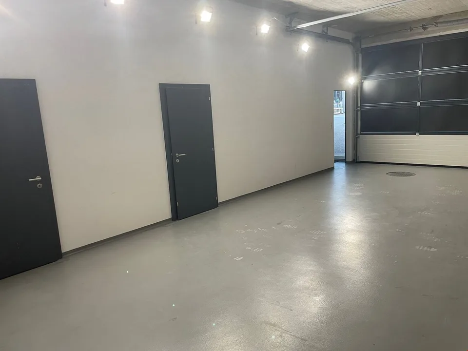 Commerce, Bureaux, Atelier et Industrie