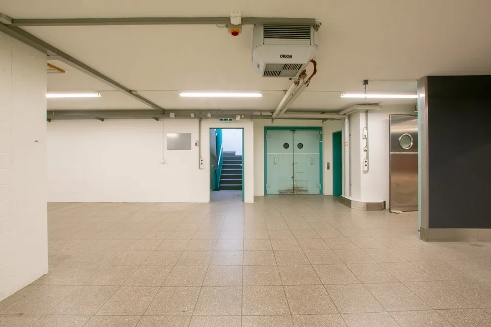 Espace commercial spacieux au centre-ville