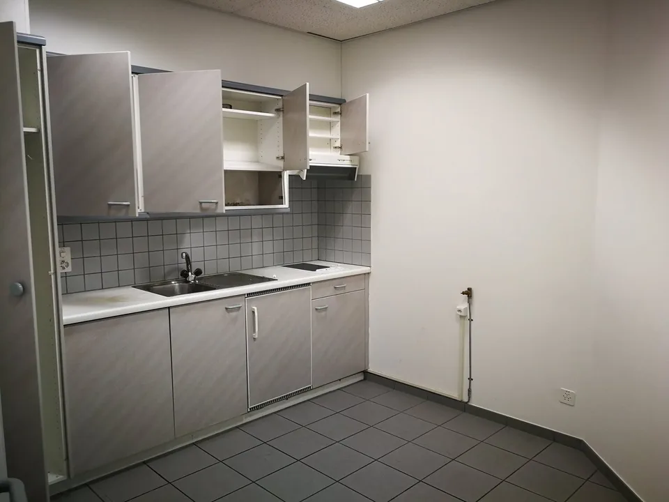 Bureaux spacieux et lumineux à La Chaux-de-Fonds