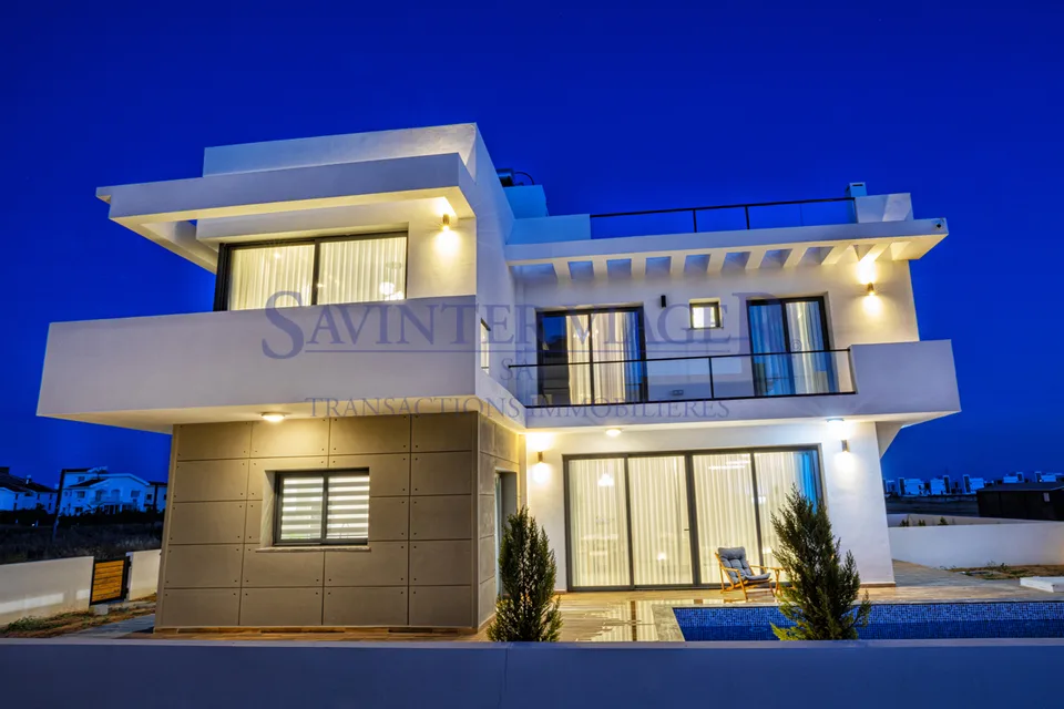 Villa premium en bord de mer/Chypre du Nord/Investissement