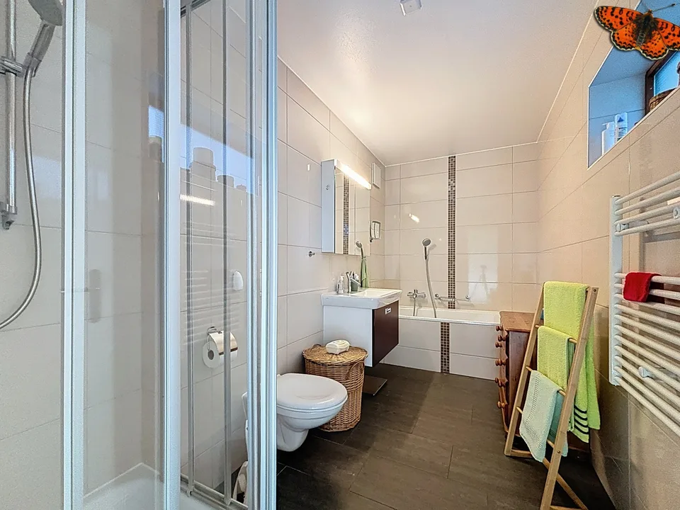 Geräumige 3,5-Zimmer-Wohnung in Villarsiviriaux renoviert – Foto 7 von 12