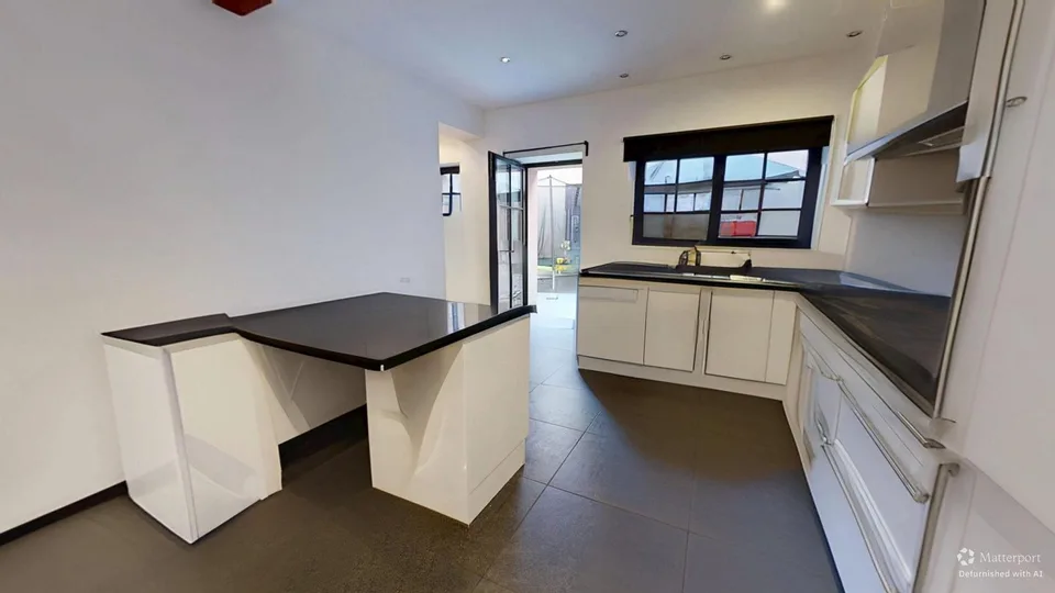 Maisonettewohnung mit 4 Zimmern und 100,5 m² in Huningue