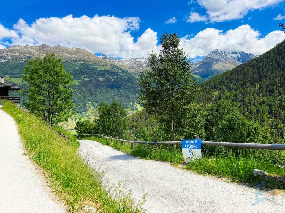 EXCLUSIVITE Beau terrain à bâtir de 1'100m² sur les hauts de Grimentz – photo 7 sur 7