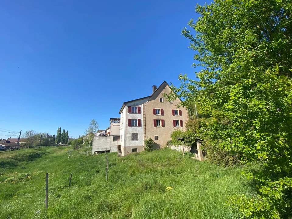 Maison familiale de 2 appartements, Boncourt - 210000