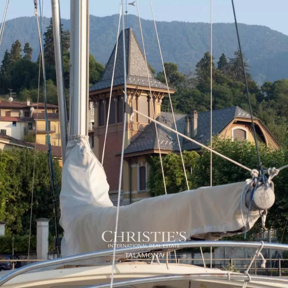 Villa Liberty iconica con vista sul Lago Maggiore ? Porto Valtravaglia – foto 12 di 13