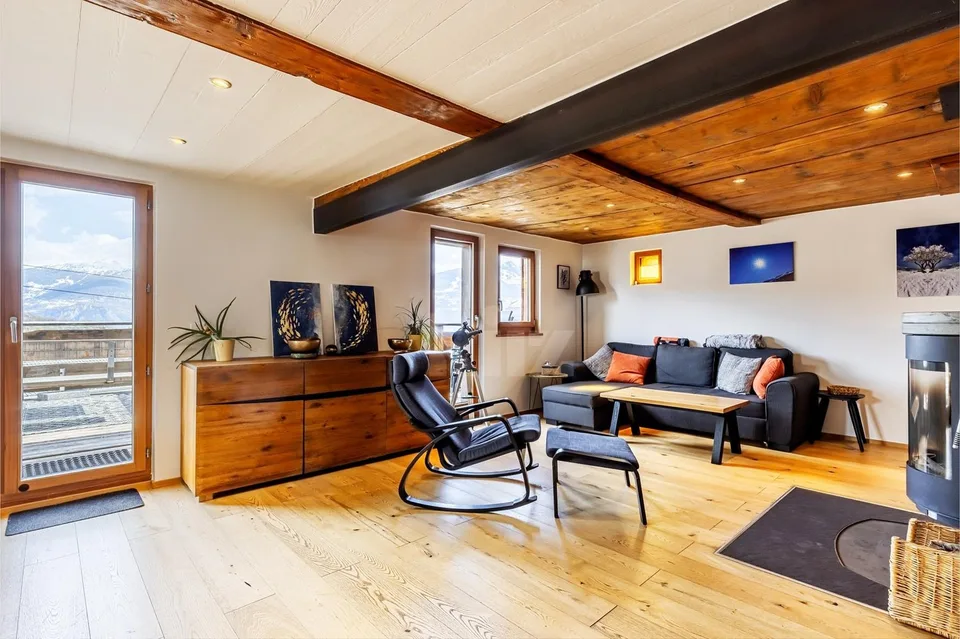 Magnifique chalet rénové avec vue sur les Alpes