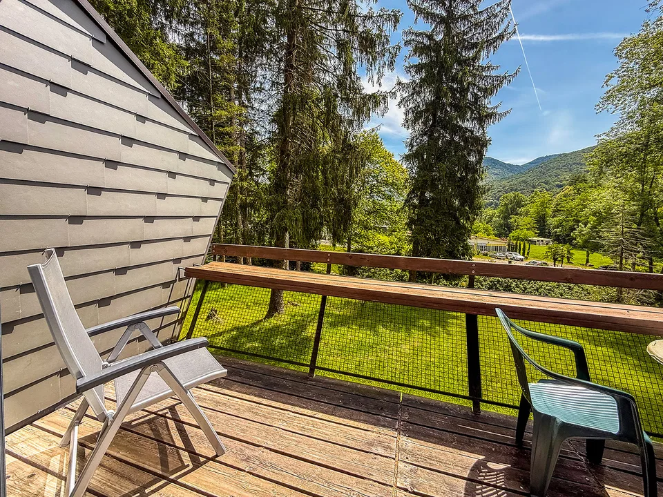 Zweitwohnsitz! Casa nel bosco rinnovata