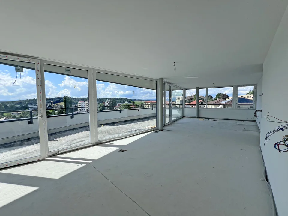 Attika der Ausnahme - Architektonische Eleganz in der Nähe der Innenstadt!
