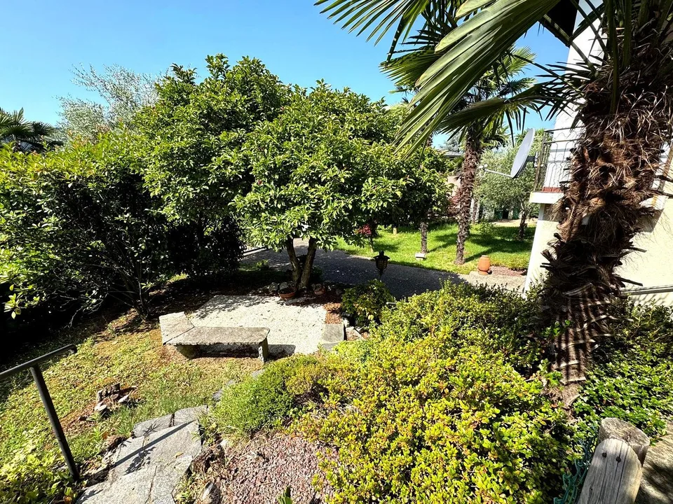 Zweifamilienhaus mit Garten in Morbio Inferiore – Foto 10 von 12
