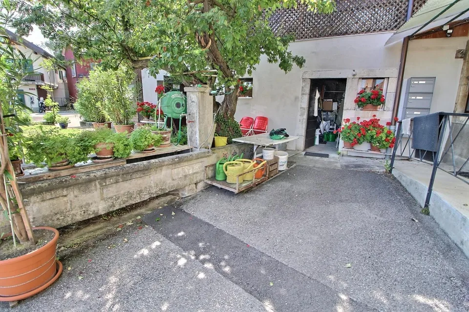 Schönes Apartment in Barzahlung besetzt ohne Rente