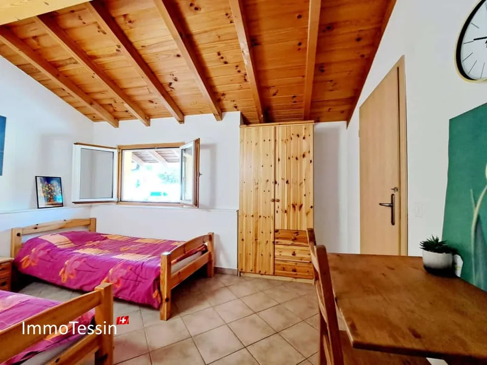 SELTENHEIT: Restaurant & Hotel B&B Gästehaus mit riesigem touristischem Potenzial direkt bei Monte Lema Drahtseilbahn