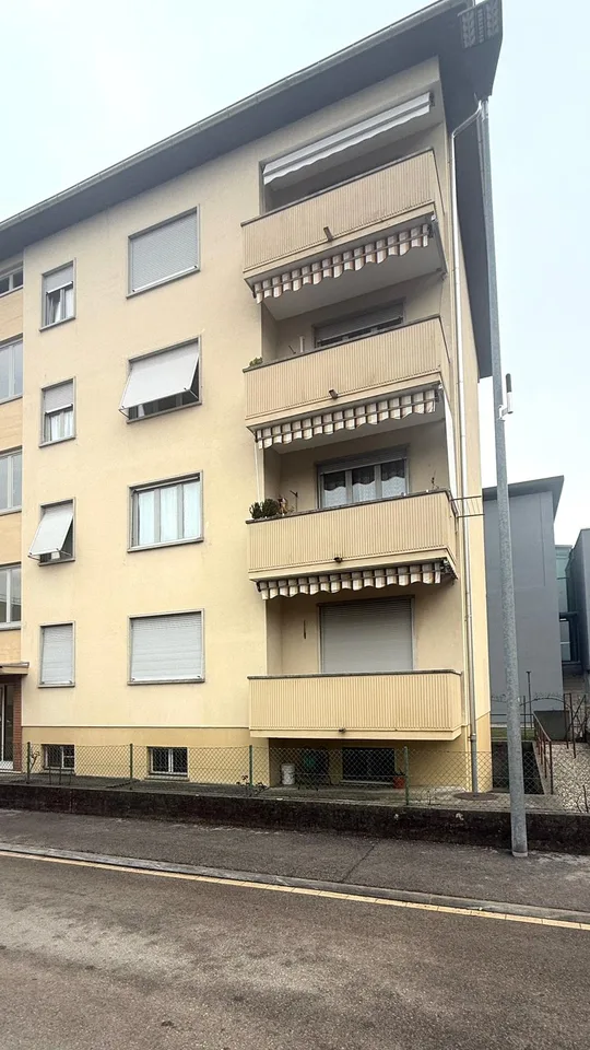 Attico di 3.5 locali con vista panoramica a Balerna