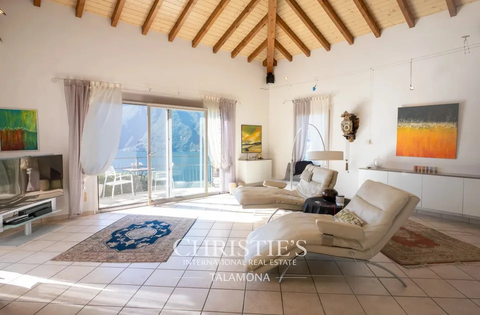 Villa con vista lago e piscina - Tronzano Lago Maggiore – foto 14 di 18