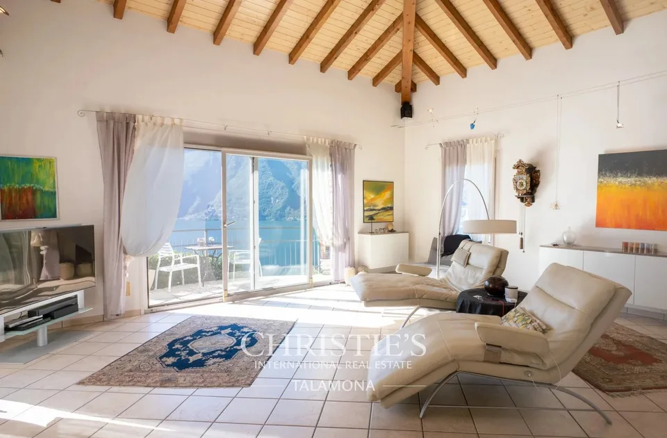 Villa con vista lago e piscina - Tronzano Lago Maggiore – foto 11 di 18