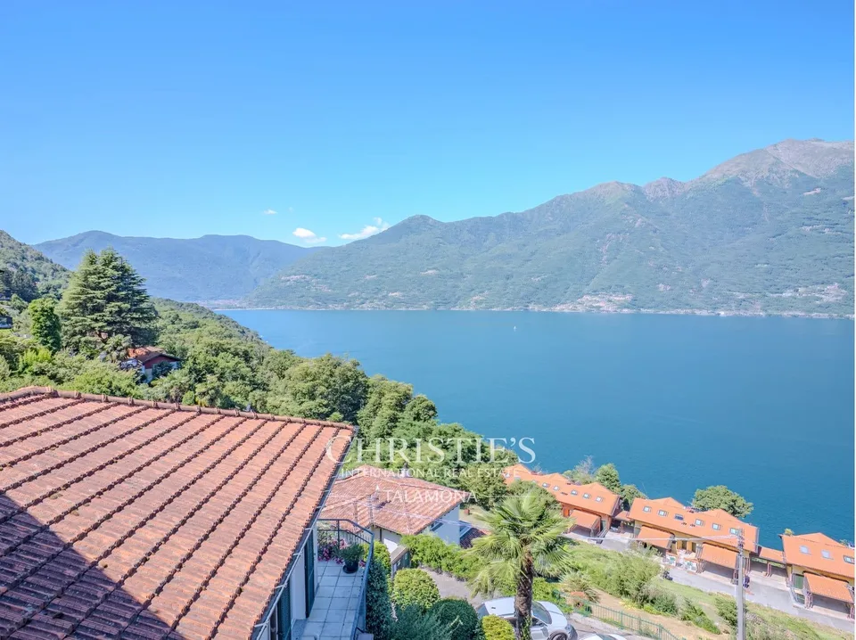Villa con vista lago e piscina - Tronzano Lago Maggiore – foto 6 di 18
