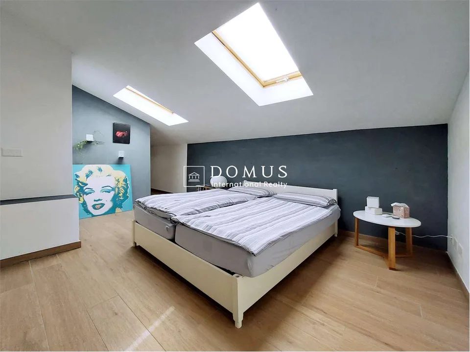 Elegant furnished duplex – photo 11 of 13