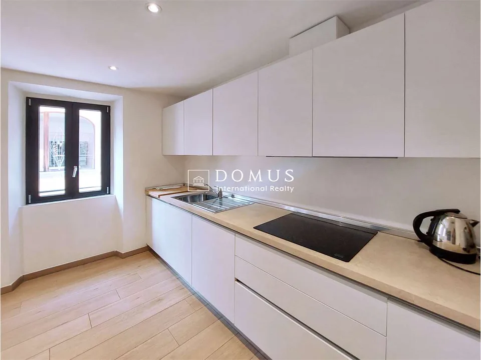 Elegant furnished duplex – photo 8 of 13
