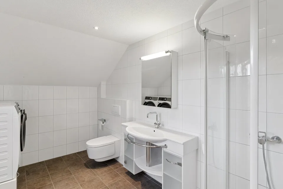 Two units - a home that connects