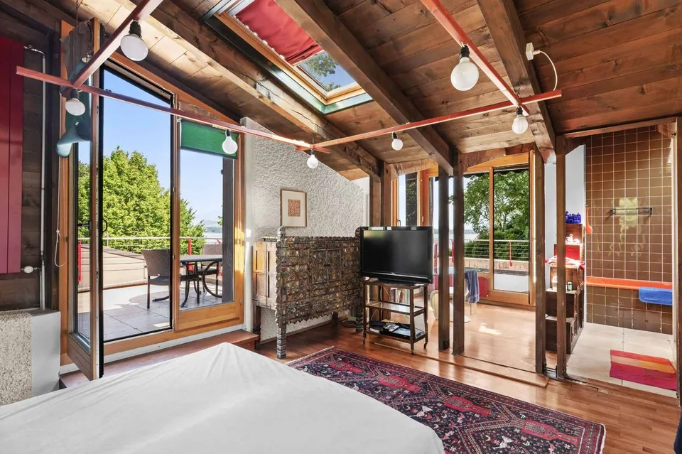Casa di architetto con vista lago impareggiabile – foto 11 di 13