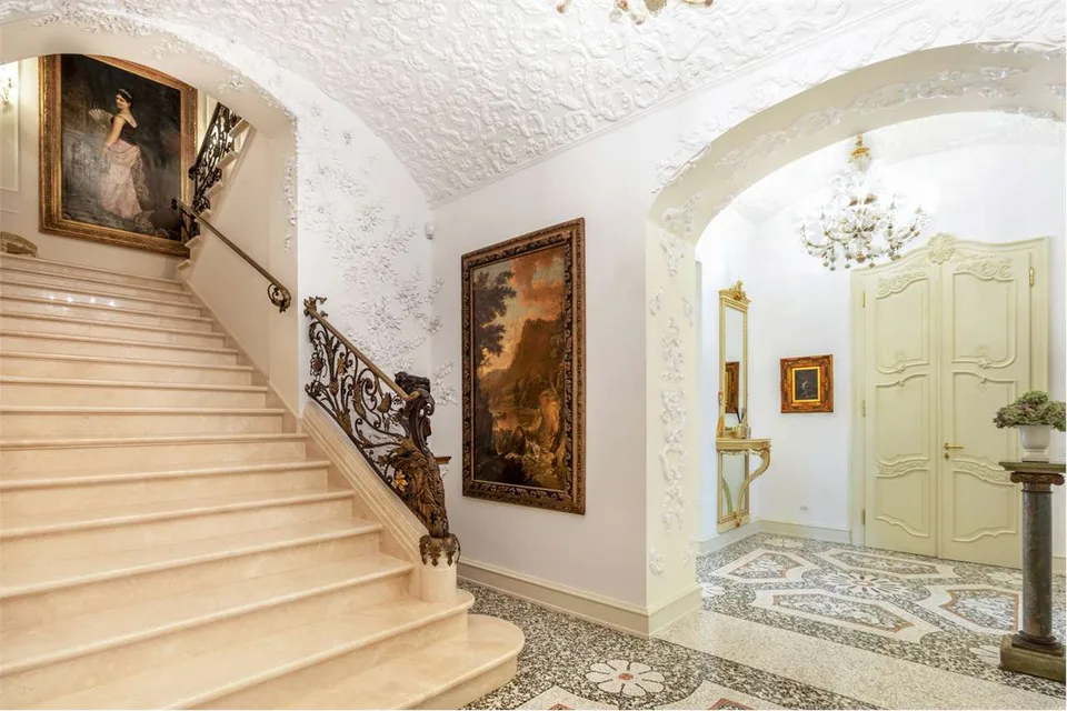 Villa Imperiale am Lago Maggiore mit historischem Park und privater Strand – Foto 13 von 13