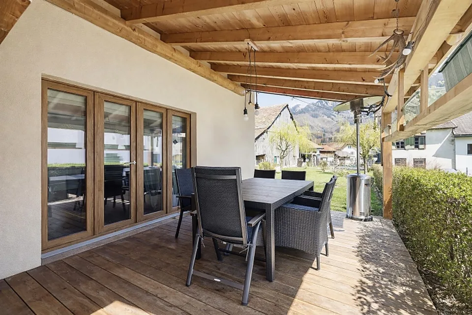 Maison Chaleureuse avec vue dégagée sur les montagnes à Enney