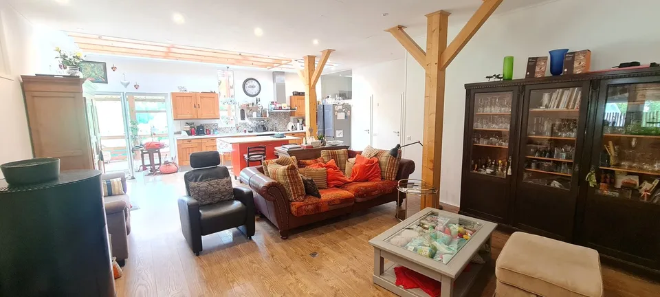 Selten im Sundgau (20min von Basel) Charme-Eigentum 263m² auf 3,4 Hektar mit 3 Wohnungen