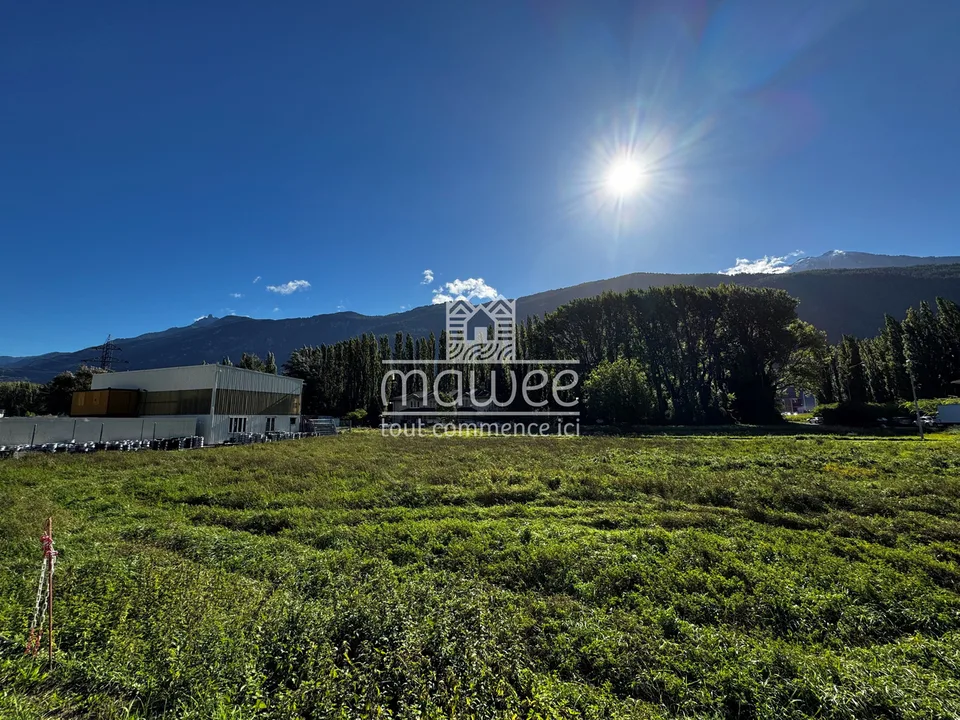 Ampio ufficio di 131 m² con posto auto incluso