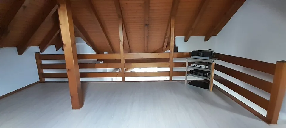 4.5-Zi.-Dachwohnung mit Cheminée kaufen in Messen (SO)