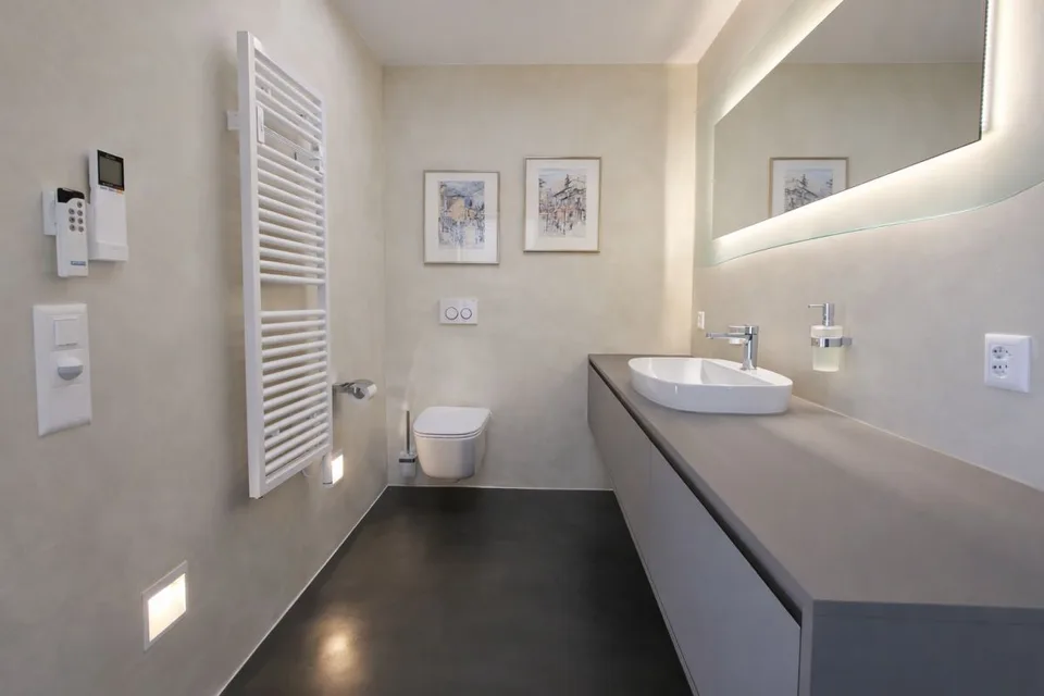 Proprietà contemporanea con garage, lift interno e spettacolare vista a 180° – foto 15 di 27