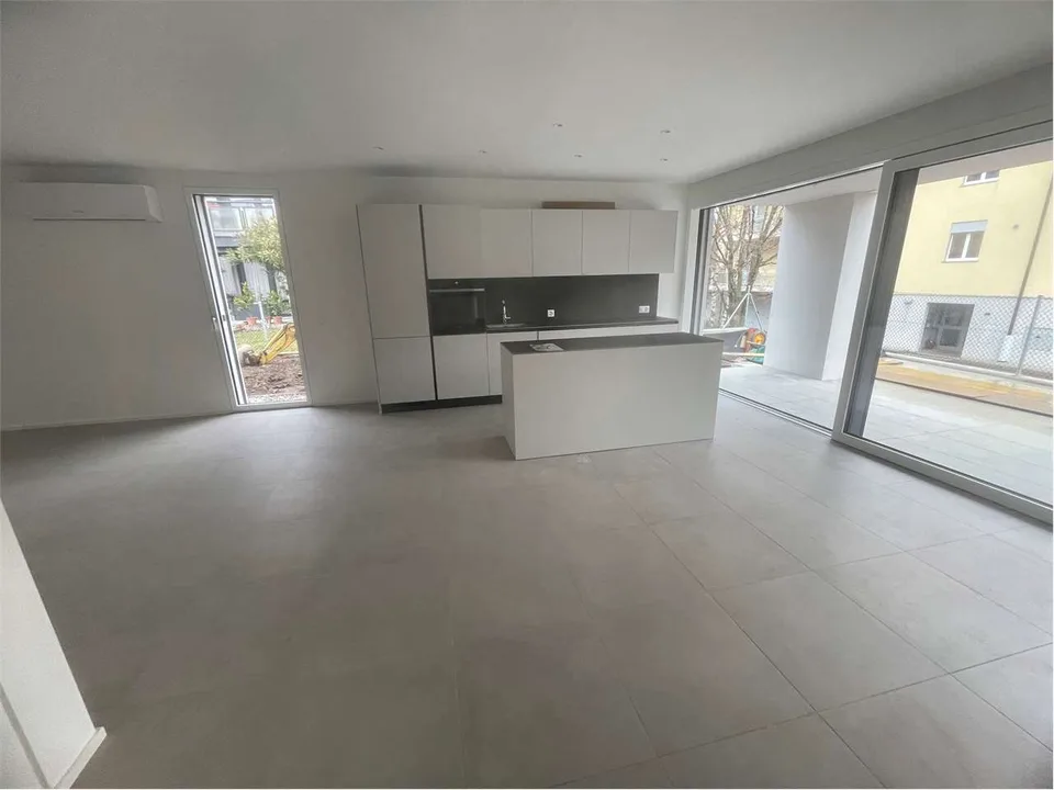 Neue 4.5-Zimmer-Duplexwohnung in Cureglia, mit privatem Garten – Foto 9 von 13