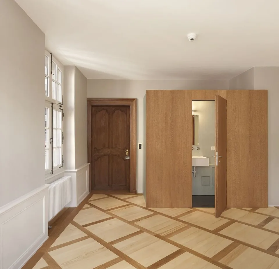 Appartement de maître avec grande terrasse dans la vieille ville de Berne – photo 9 sur 10
