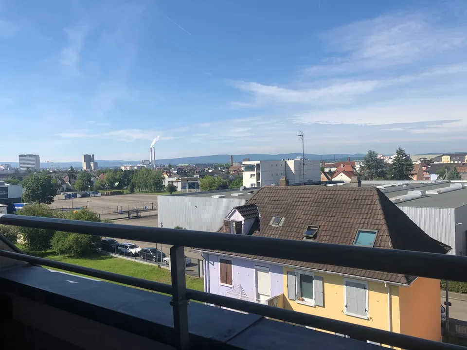Appartamento moderno di 2 camere con balcone e garage a Saint-Louis – foto 13 di 13