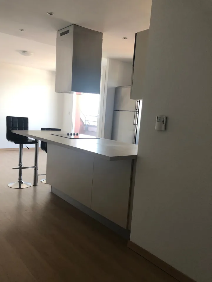 Appartamento moderno di 2 camere con balcone e garage a Saint-Louis – foto 10 di 13