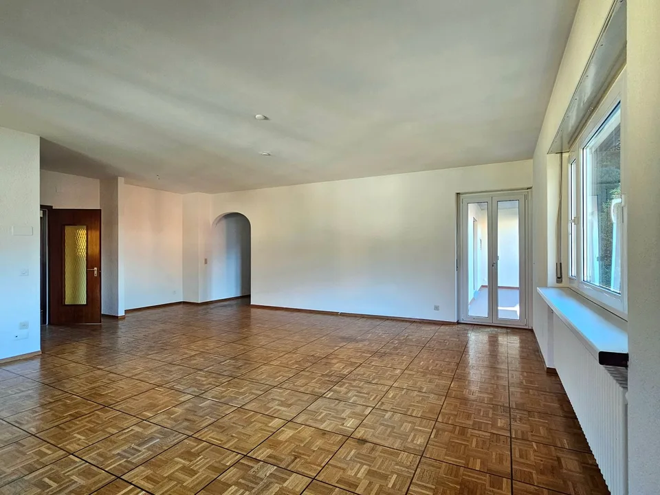 Maison mitoyenne spacieuse et confortable avec vue panoramique charmante à Bellinzona Daro – photo 6 sur 14