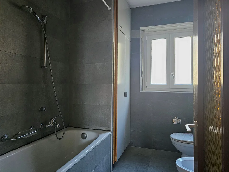 Maison mitoyenne spacieuse et confortable avec vue panoramique charmante à Bellinzona Daro – photo 13 sur 14