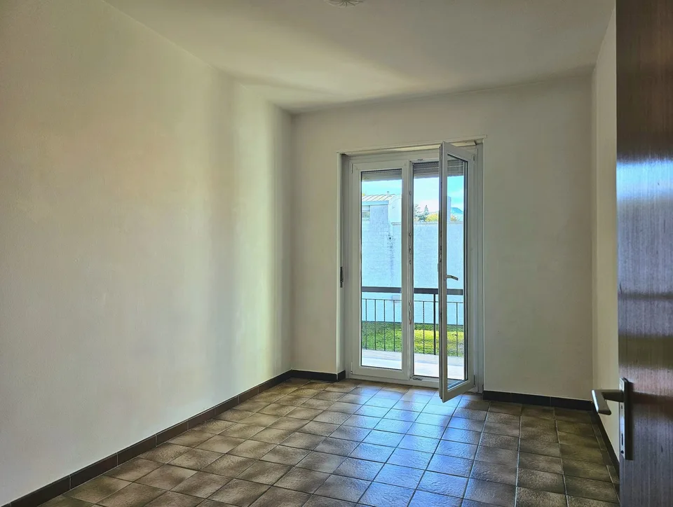 Maison mitoyenne spacieuse et confortable avec vue panoramique charmante à Bellinzona Daro – photo 12 sur 14
